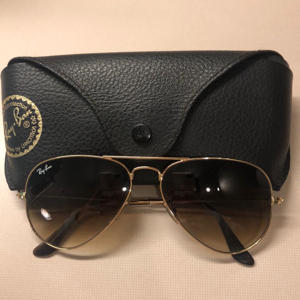 Ray-ban women’s aviator classic sunglasses RB3025